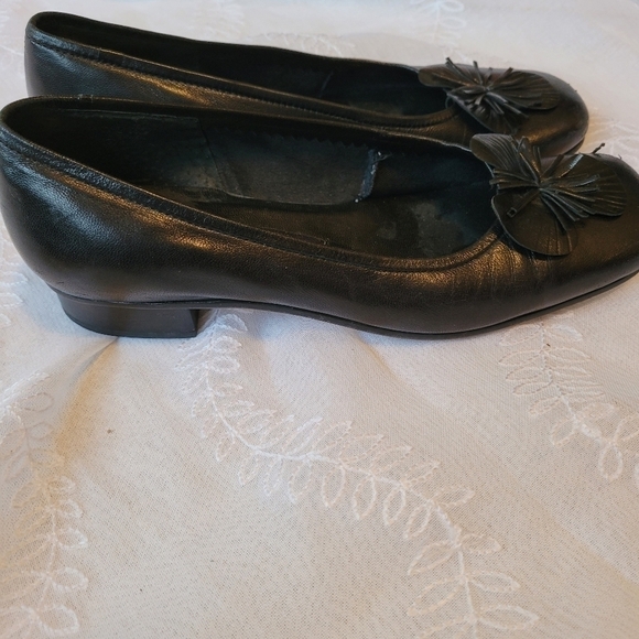 Etienne Aigner Gardener Leather Flats Black 5.5 M - Picture 2 of 9